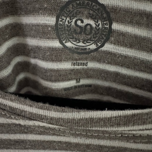 Striped Gray Sleeveless Top - Picture 6 of 6